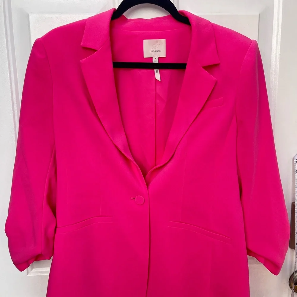 Cinq à Sept Khloe Crepe Ruched Blazer - Berry Jam - 8 - Picture 2 of 8